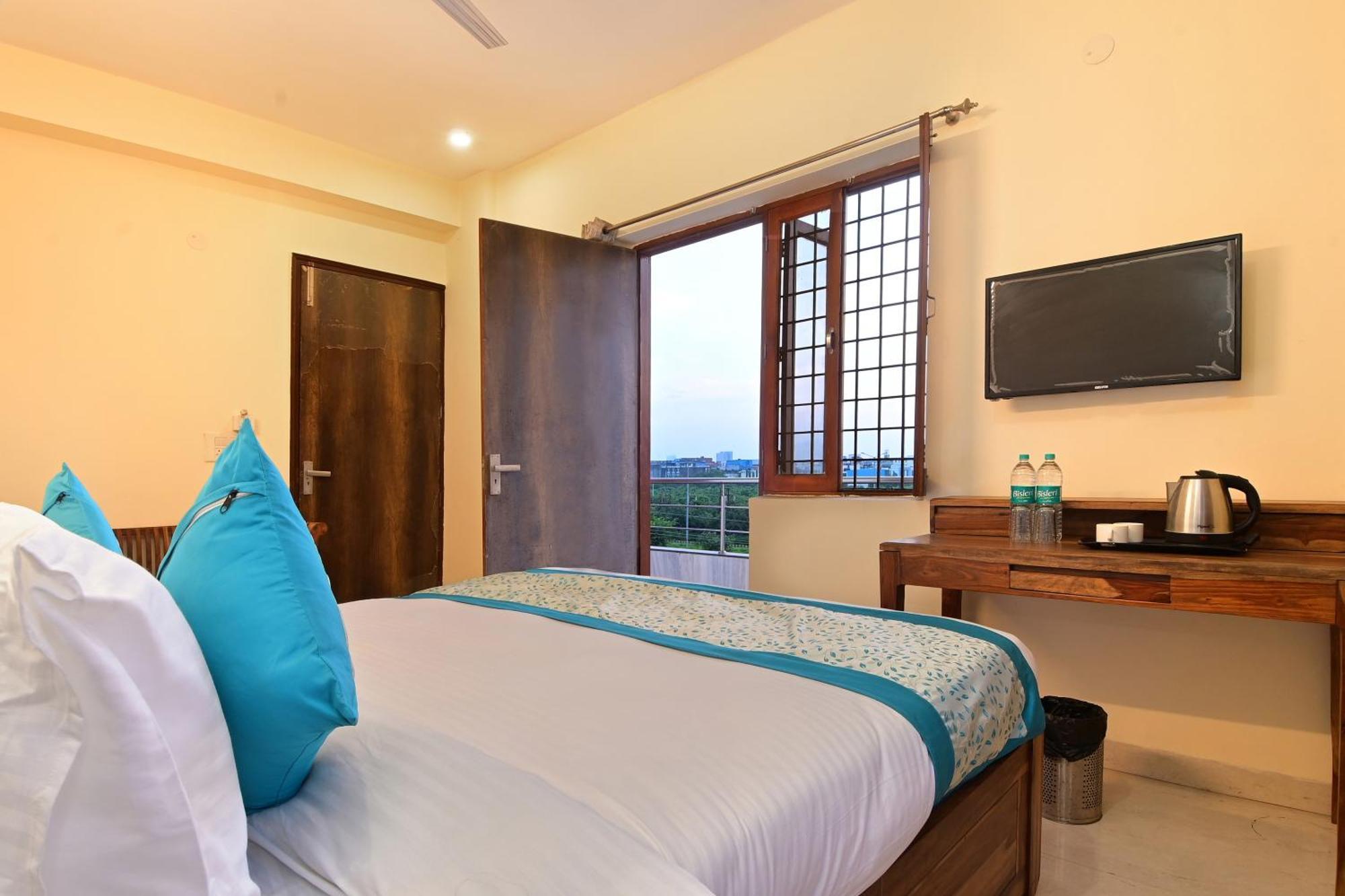 Hotel The York Noida Exterior foto